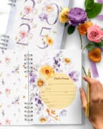 arquivo_digital_agenda_encanto_floral_lilas_amarelo_laranja_branco_1_dia_pagina_2025