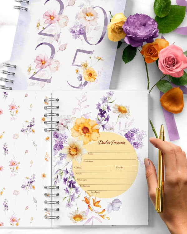 arquivo_digital_agenda_encanto_floral_lilas_amarelo_laranja_branco_1_dia_pagina_2025