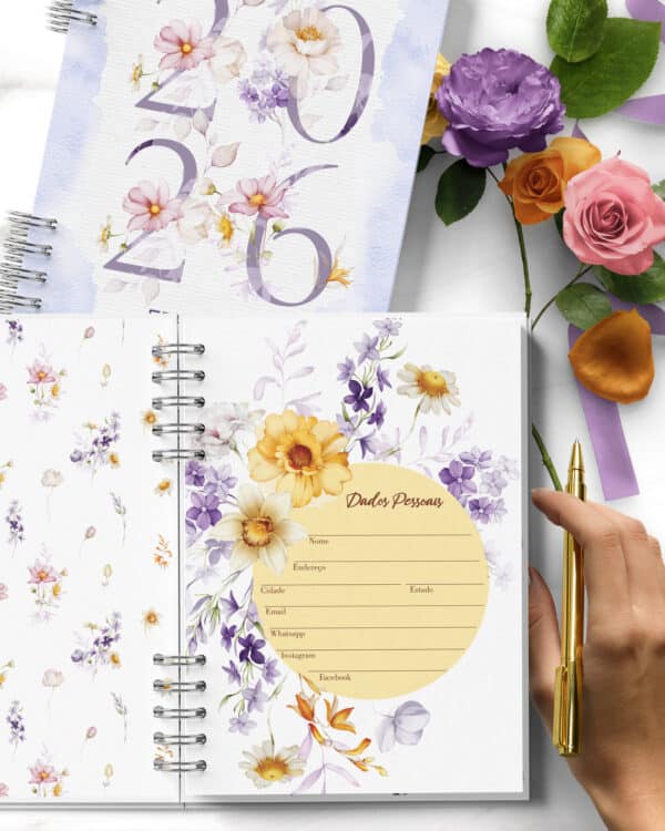 arquivo_digital_agenda_encanto_floral_lilas_amarelo_laranja_branco_1_dia_pagina_2026