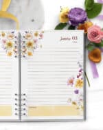 arquivo_digital_agenda_encanto_floral_lilas_amarelo_laranja_branco_1_dia_pagina_2026