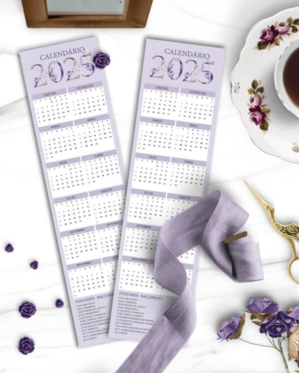 arquivo_kit_calendarios_2025_mesa_A5_A6_marca_paginas_coleção_floral_violeta